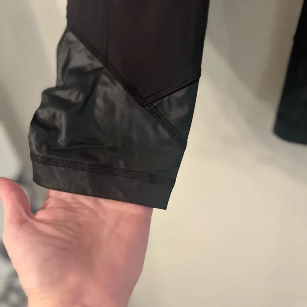 Lululemon Pace Queen Tight 7/8 Length Size 4 Black Reflective Full On Luxtreme - Picture 9 of 15